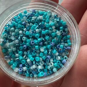 Sea Breeze 11/0 Miyuki Delica Bead Mix / 10g Colorful Miyuki Delica Beads